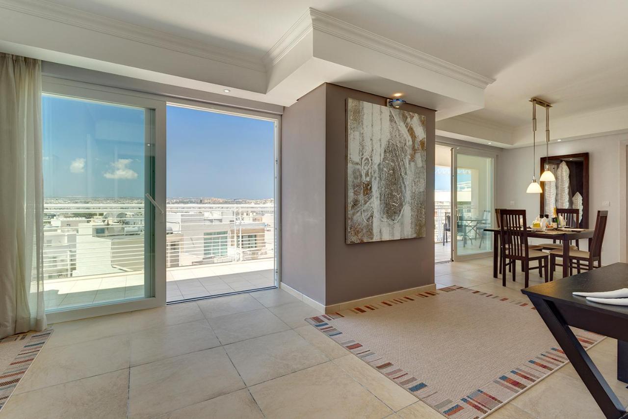 Luxury Apartment Inc Pool & Views Сліма Екстер'єр фото